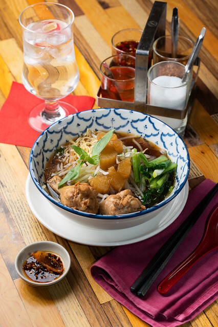 Thai Sabai Paruko Ten