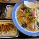 リンガーハット - 料理写真: