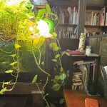 アール座読書館 - 