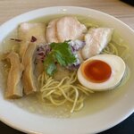 IKoMiKi - 黄金塩鶏らーめん 1,000円