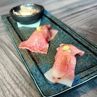 近江うし焼肉 にくTATSU 日本橋室町店 - 