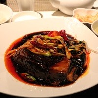 御膳房 六本木店 - 角煮のマーラー風味 1100円。