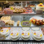 りくろーおじさんの店 - 