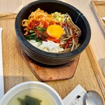 韓美膳 - 料理写真:石焼ビビンバ