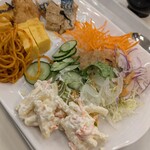 東横INN - 料理写真:野菜も多めに♡
