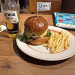 アイビー ダイナー - 