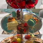 Tiffany Blue Box Café - 