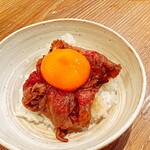 炭火焼肉ホルモン うしごろ - 