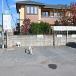 手打ちそば 八溝 - 駐車場