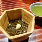 鮨 在 - 岩もずく