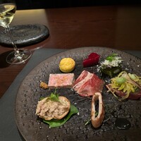 炭焼きステーキとワインobiobi - 