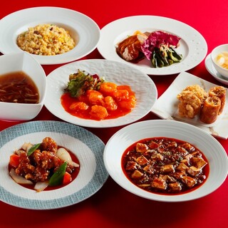 百楽の名物料理をコース仕立てで！