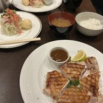 洋食SAEKI - グリルチキン