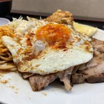 中華そば食堂 焼鳥 そのだ - 厚切りで嬉しいよね！