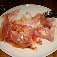 ERUTAN RESTAURANT BAR - 