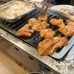 深川ホルモン蔵 - 奥のにんにくサイコー