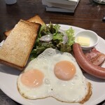 ベーカリー&レストラン 沢村 - 