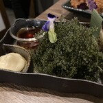 燦 別邸 - 海ぶどう　880円