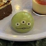 クリスタルパレス レストラン - そしてお馴染みの「リトルグリーンまん」