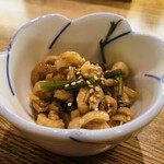 焼き鳥 柳さわ - 鶏皮山菜あえ
