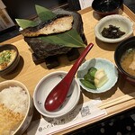 銀座米料亭 八代目儀兵衛 - 