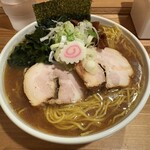 自家製麺 麺や 六等星 - 