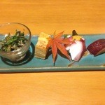 うさを - 美味しそうな前菜（色違いのお皿だ）