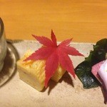 うさを - たまごにもみじ