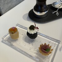 ドミニク・ブシェ トーキョー - 