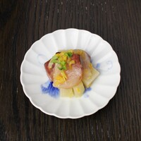 鰤と聖護院大根の黄柚子和え