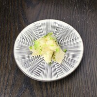 帆立と林檎のタルタル　ミルフィーユ仕立て