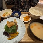 京都石塀小路豆ちゃ - 