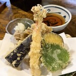 うずら家 - 車海老と季節野菜の天ぷら