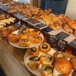 ベーカリー パンブルク - 