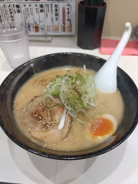 462　麺太郎 金にく麺太郎 - 千歳/ラーメン | 食べログ