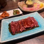 焼肉・ホルモン うした - 