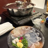 泳ぎとらふぐ活蟹料理 あじ平 曽根崎 - 