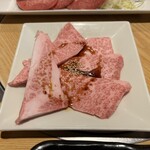 焼肉 多牛 - 「特選上ロース」（869円）