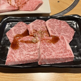 焼肉 多牛_1