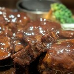 ハンバーグステーキ jumbo - 牛タンも厚い
      けれど‥柔らかい