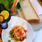 ファーマーズキッチン - パンも美味しかった