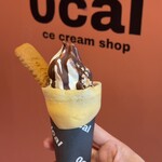 0cal - 料理写真:ソフトクリームクレープ パリチョコ（ミックス） 税込700円（R7.3時点）