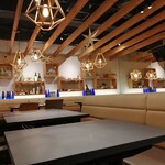 Bistro1048 - 店内の雰囲気♪