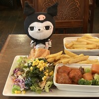 ベルジアンブラッスリーコート バレル - ミートボールブーレット