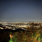 山荘 風の杜 - 千里万博公園の観覧車も見えました