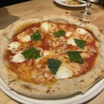 八重洲ワイン倶楽部 - 