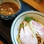 つけ麺 いな月 - 料理写真:もはやこれしか頼まん！柚子が上品！