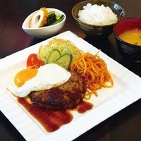 *★*鉄板焼屋の和牛100%ハンバーグステーキ160g*★*