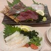 三代目網元　魚鮮水産 - 上・鮮魚の刺身３点盛合せ、下・えんがわポン酢