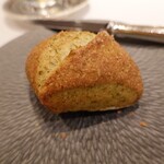 レ セゾン - あおさのパン